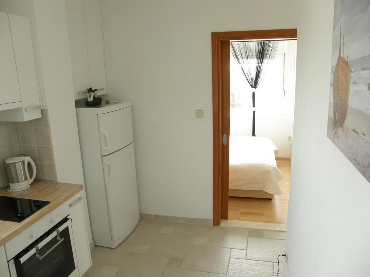 Apartments Belegrata Биоград на Мору Екстериор снимка