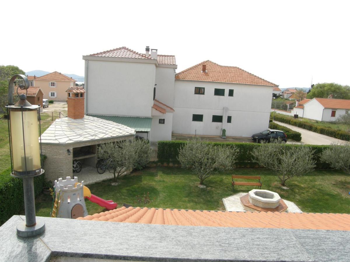 Apartments Belegrata Биоград на Мору Екстериор снимка