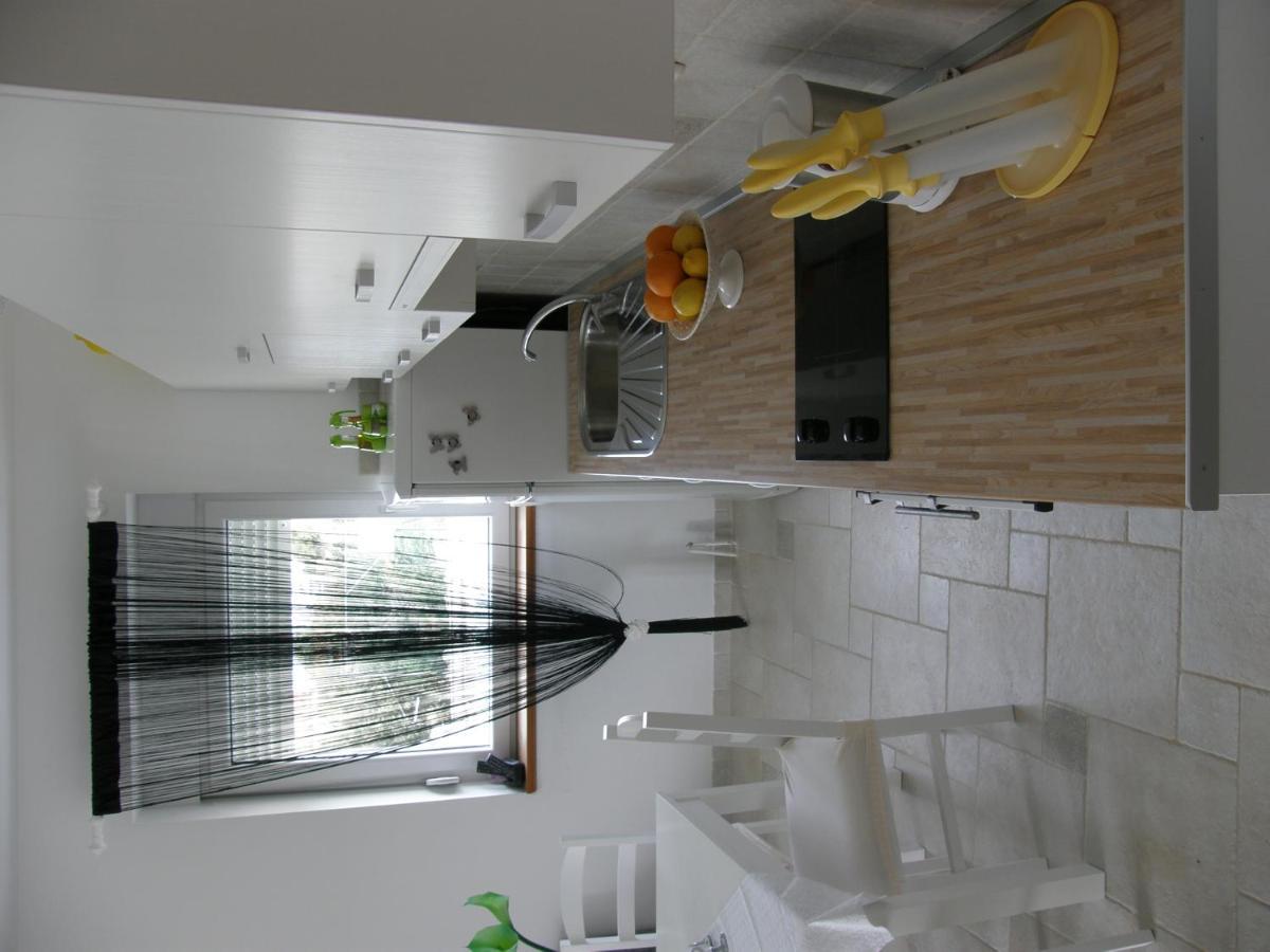 Apartments Belegrata Биоград на Мору Екстериор снимка