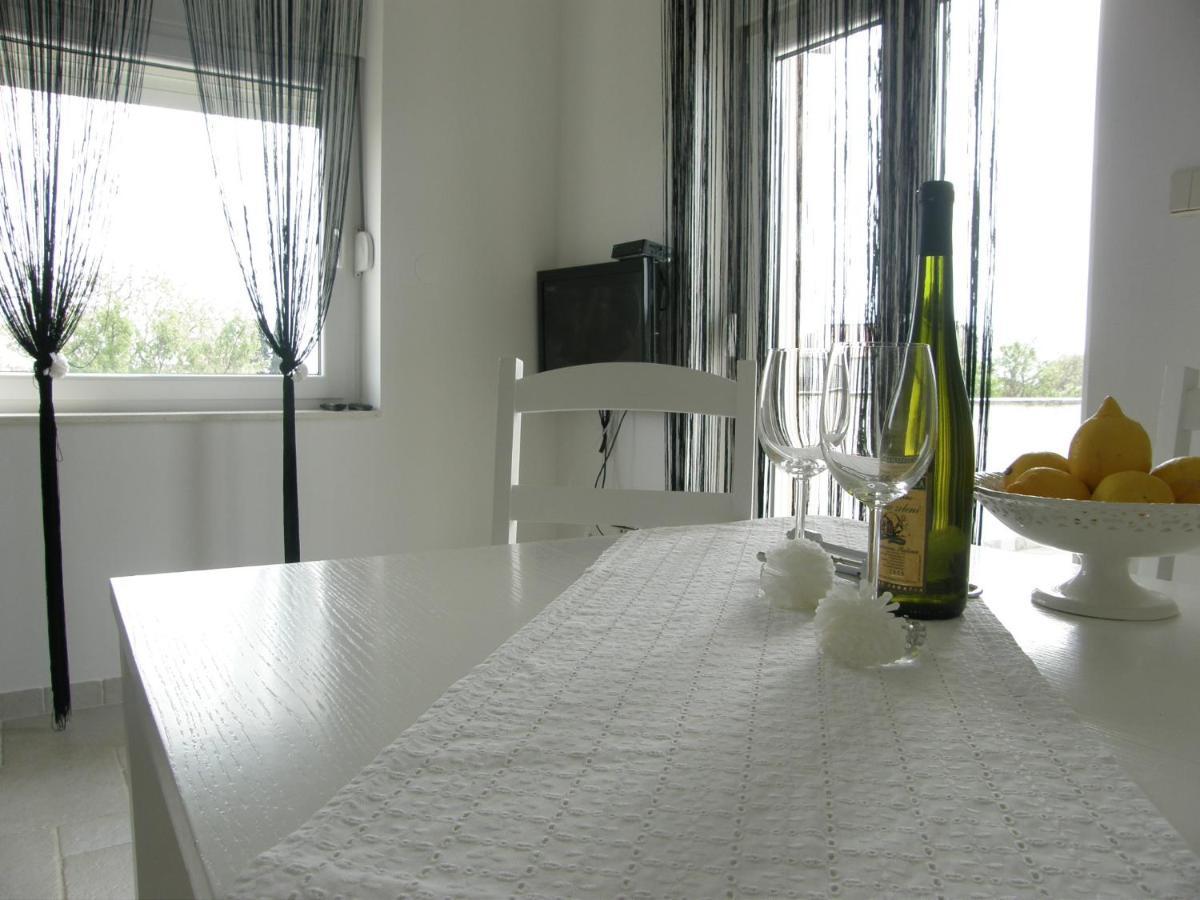 Apartments Belegrata Биоград на Мору Екстериор снимка
