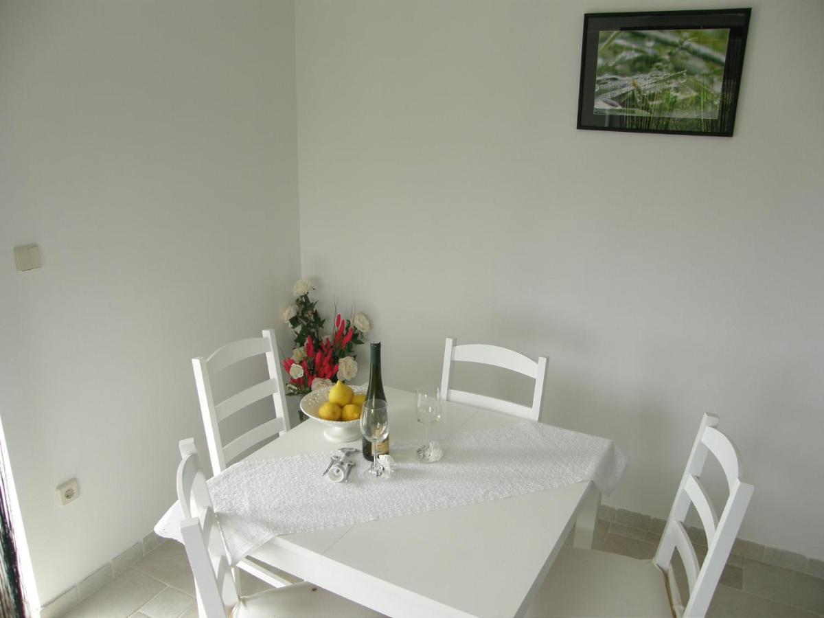 Apartments Belegrata Биоград на Мору Екстериор снимка